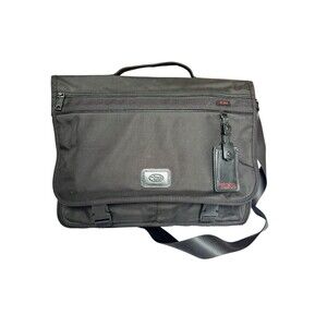 TUMI Black Ballistic Nylon Messenger Laptop Bag Briefcase Shoulder Strap Alpha